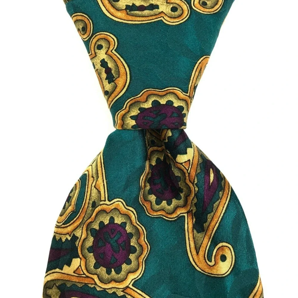 LIBERTY OF LONDON Men's 100% Silk Necktie Luxury PAISLEY Green/Purple/Yellow USA